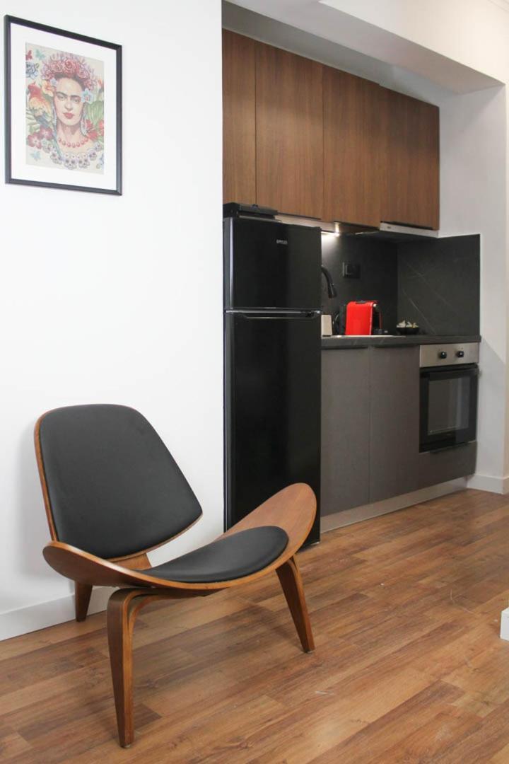 Down Town Luxurious Apartments 6 Александроуполис Экстерьер фото